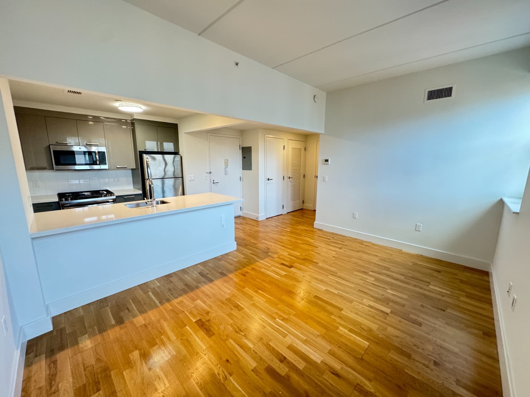 310 Clarkson Avenue #811, Brooklyn, NY 11226 3
