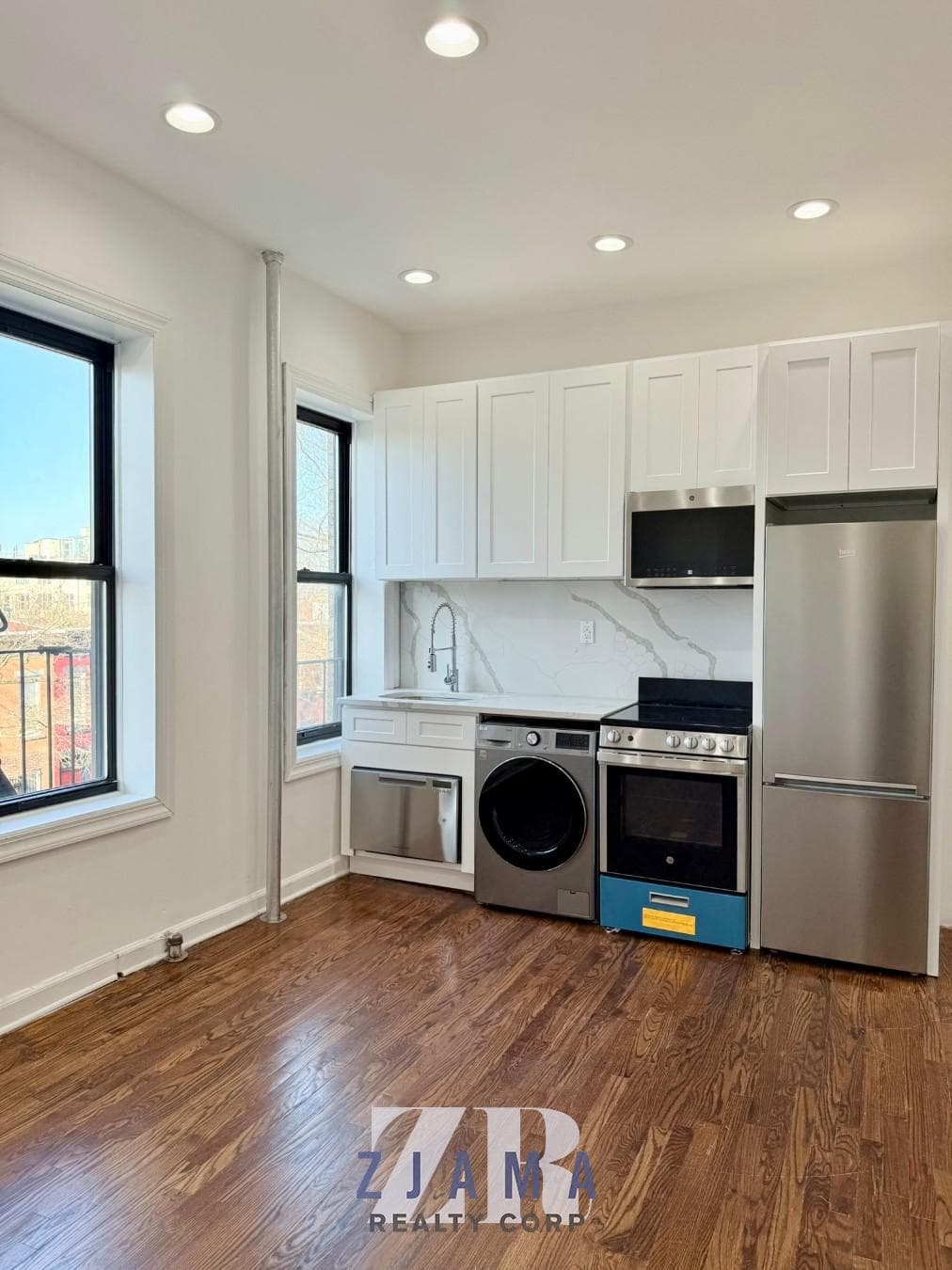 469A 7 Avenue #3F, Brooklyn, NY 11215 2
