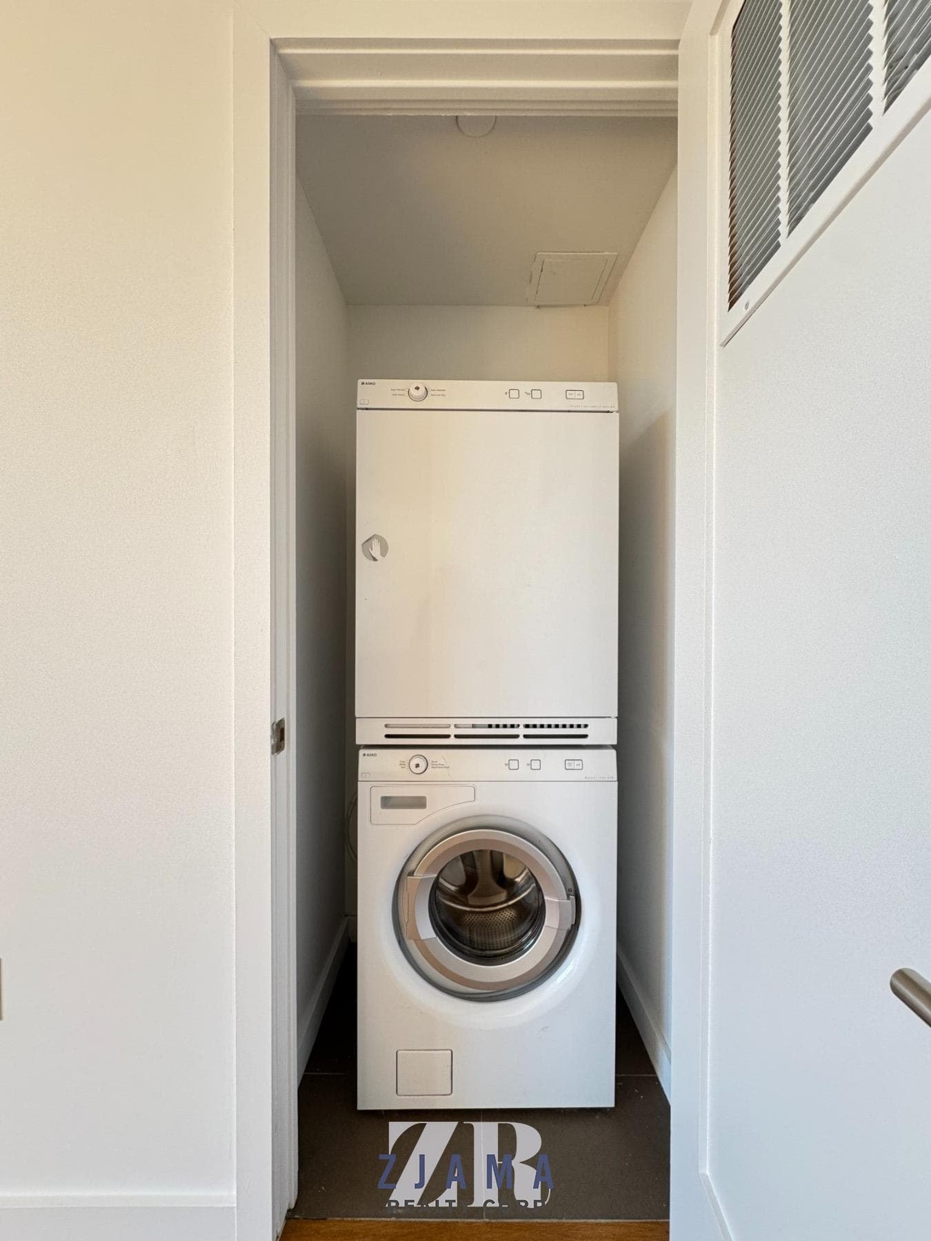 10 St Pauls Place #5T, Brooklyn, NY 11226 8