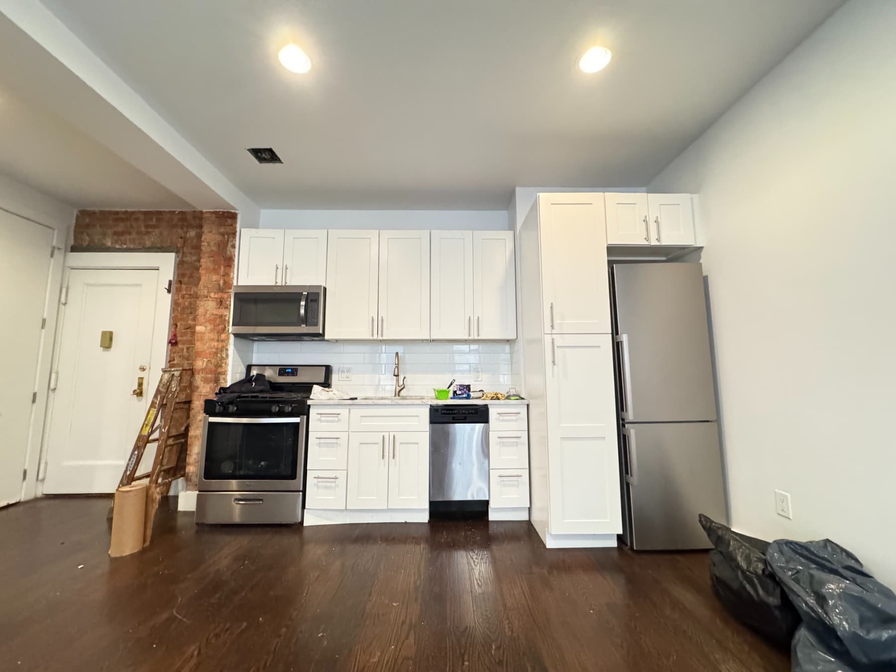 410 Eastern Parkway #3F, Brooklyn, NY 11225 1