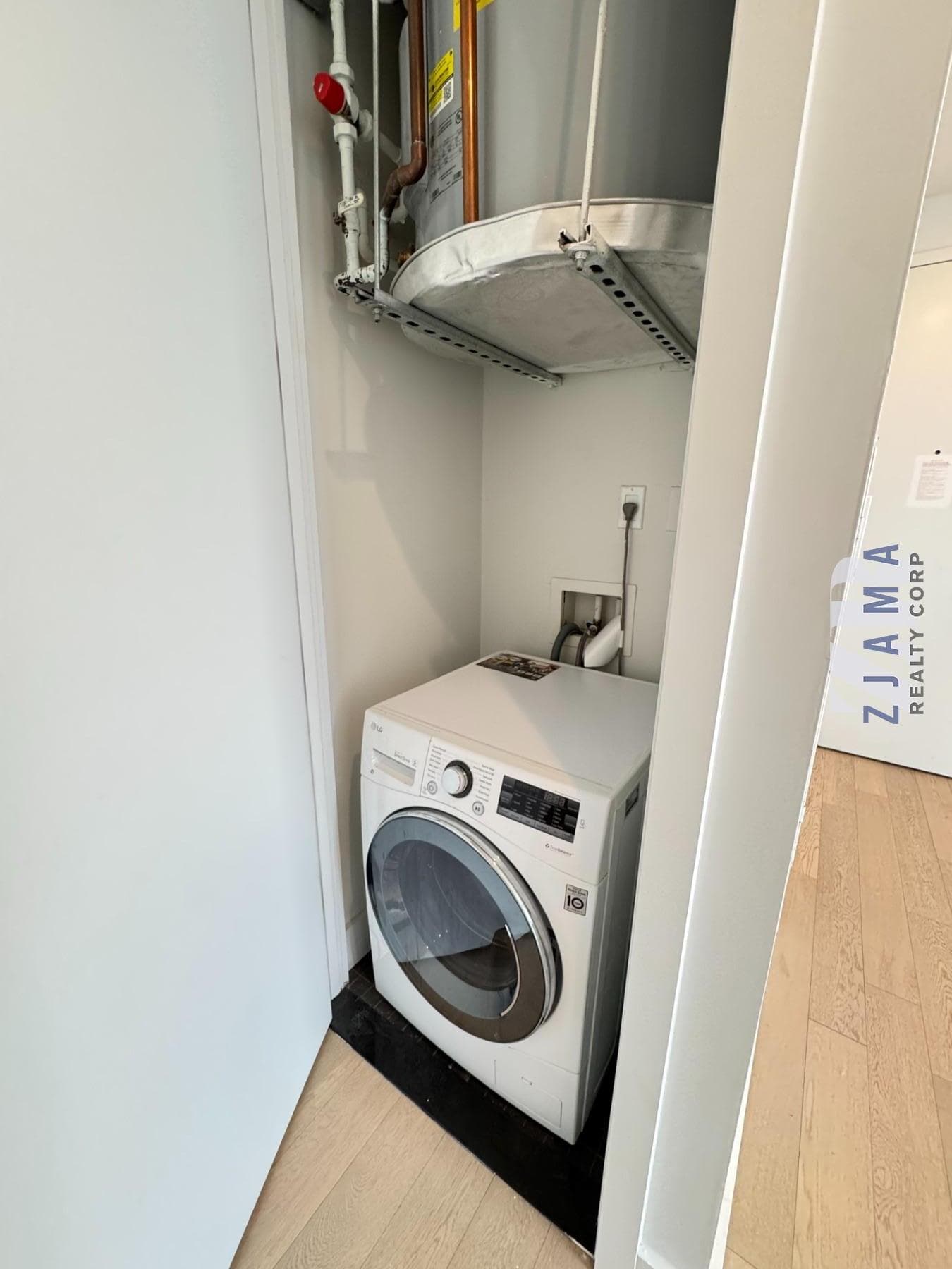 The Alexey 175 19 Street #1006, Brooklyn, NY 11215 12