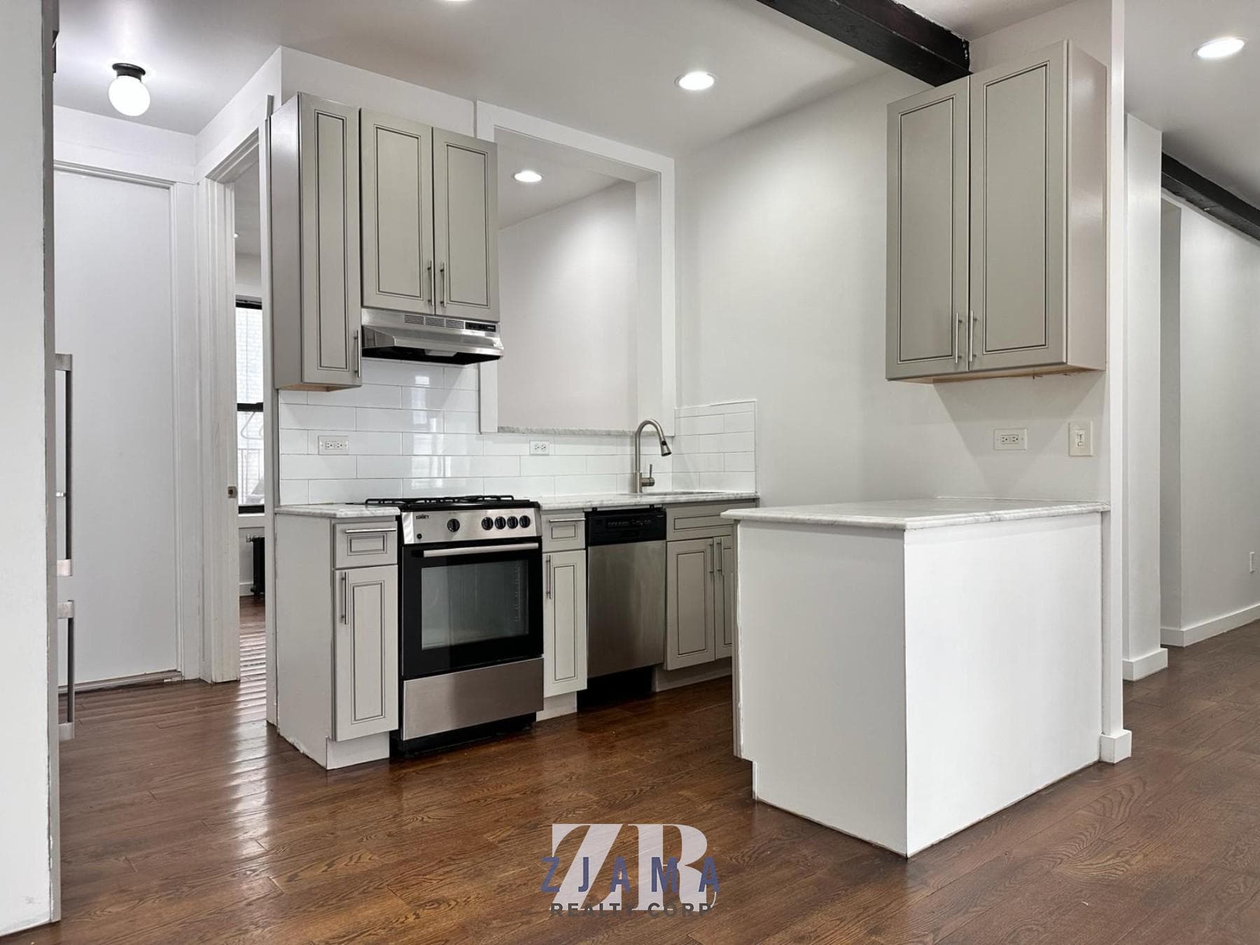 410 Eastern Parkway #3K, Brooklyn, NY 11225 1
