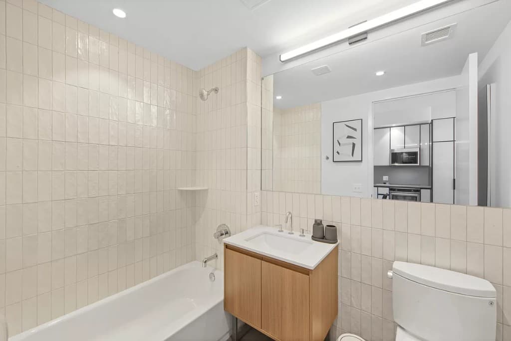 10-29 Jackson Avenue #5A, Queens, NY 11101 9