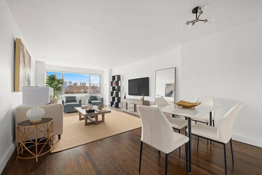 10 West 15 Street #1216, Manhattan, NY 10011 1