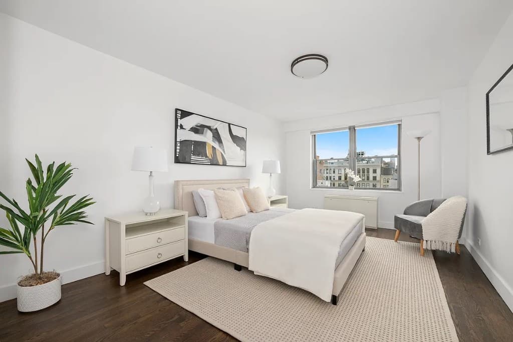 10 West 15 Street #1216, Manhattan, NY 10011 3