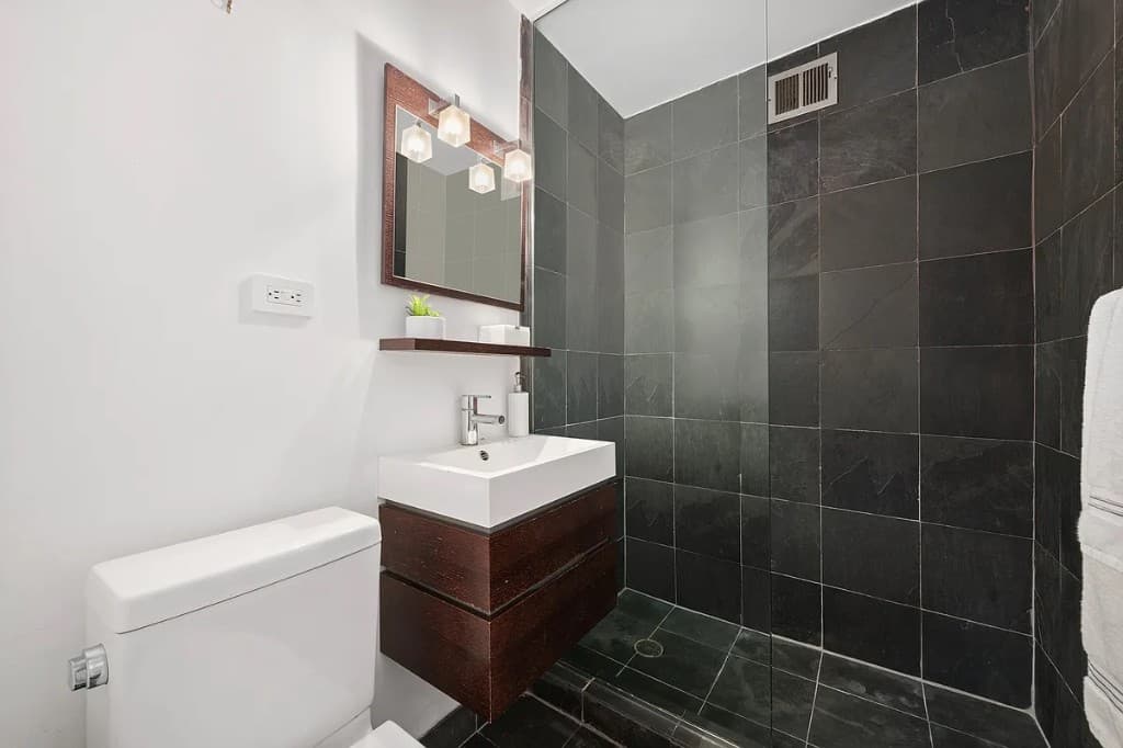 10 West 15 Street #1216, Manhattan, NY 10011 6