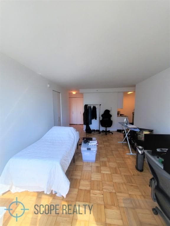 505W37 505 West 37 Street #2706, Manhattan, NY 10018 4