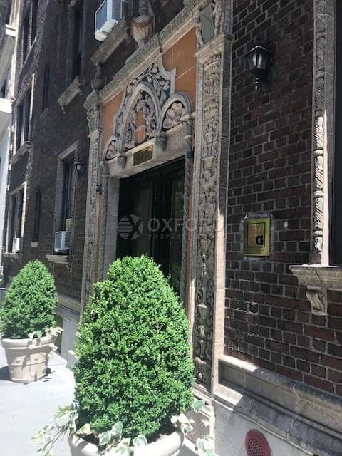 147 West 79 Street #2D, Manhattan, NY 10024 11