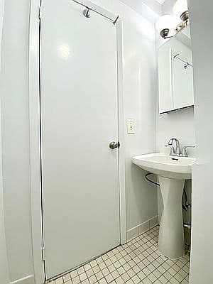 542 East 79 Street #5H, Manhattan, NY 10075 5