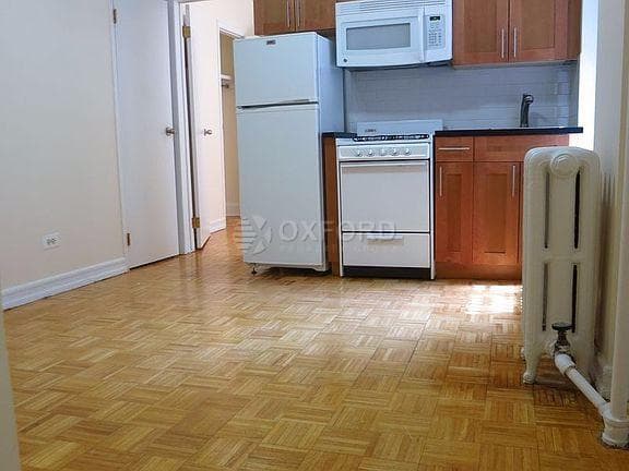 516 East 79 Street #4B, Manhattan, NY 10075 1