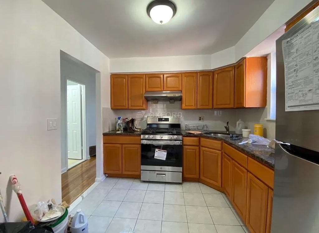 87-29 58 Avenue #2nd floor, Queens, NY 11373 - Image 1