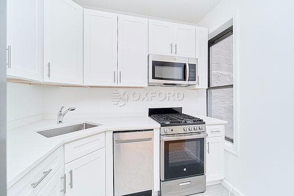 516 East 80 Street #2, Manhattan, NY 10075 6