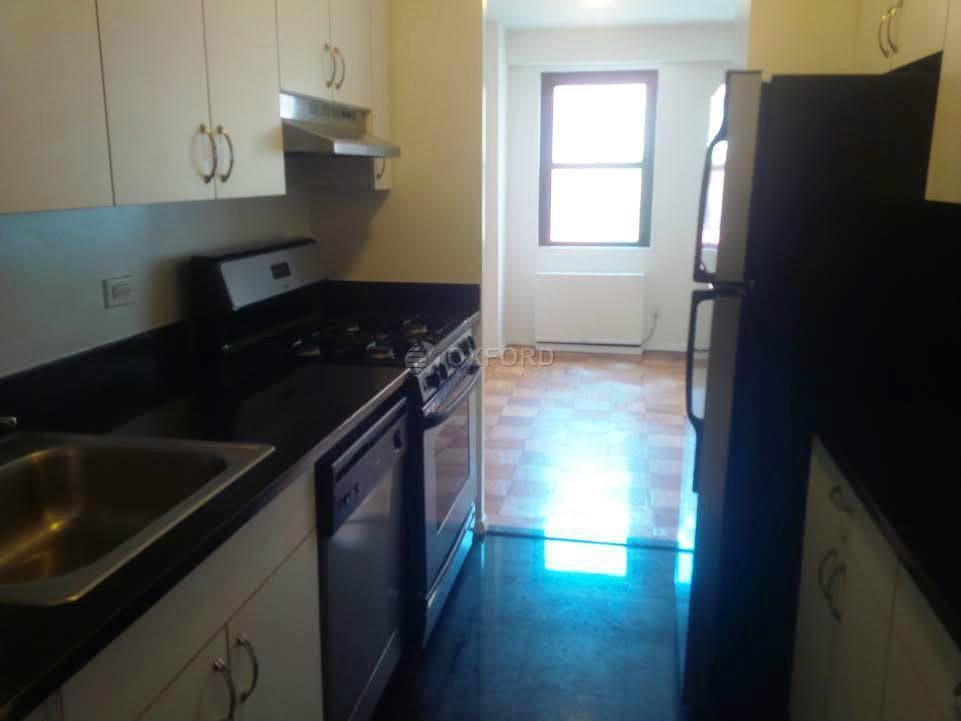 401 East 88 Street #D, Manhattan, NY 10128 5