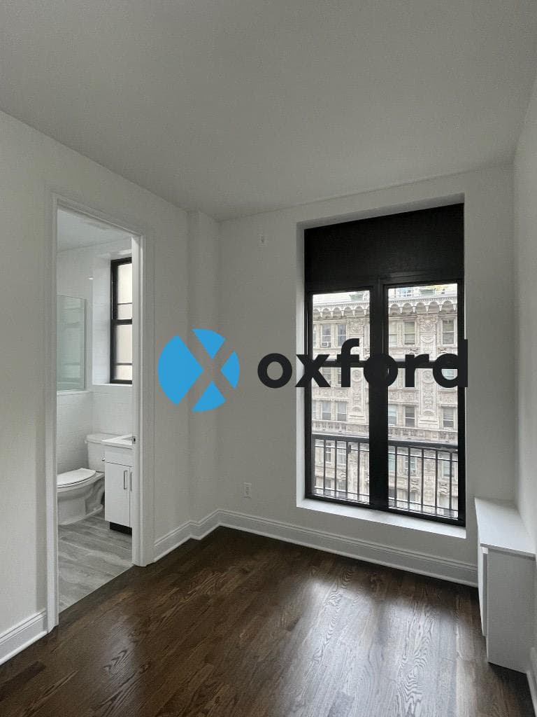 912 7 Avenue #12A, Manhattan, NY 10019 3