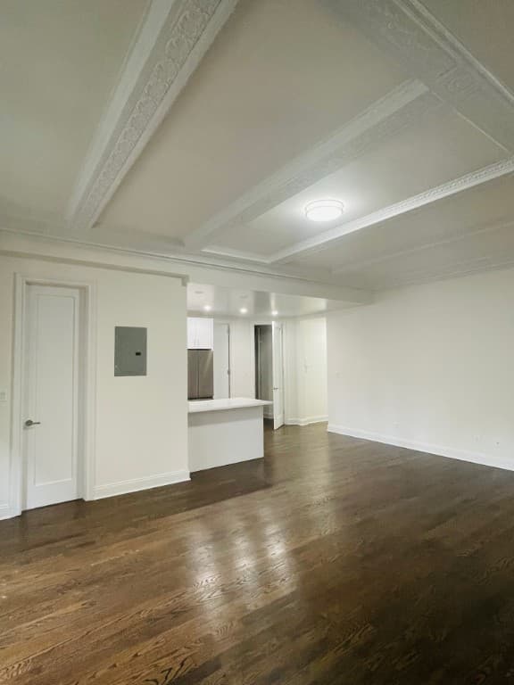 912 7 Avenue #12A, Manhattan, NY 10019 12