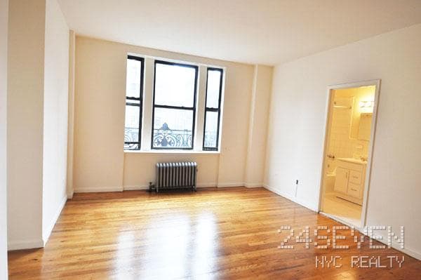 251 West 92 Street #5A2, Manhattan, NY 10025 1