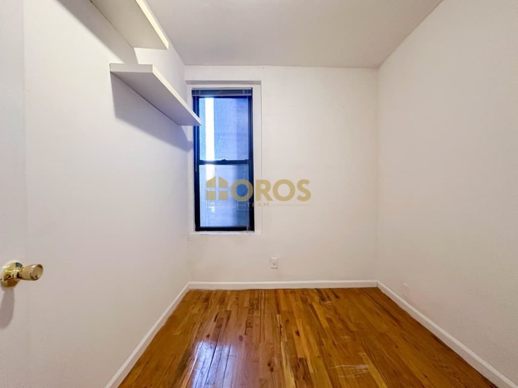 324 East 13 Street #8, Manhattan, NY 10003 4