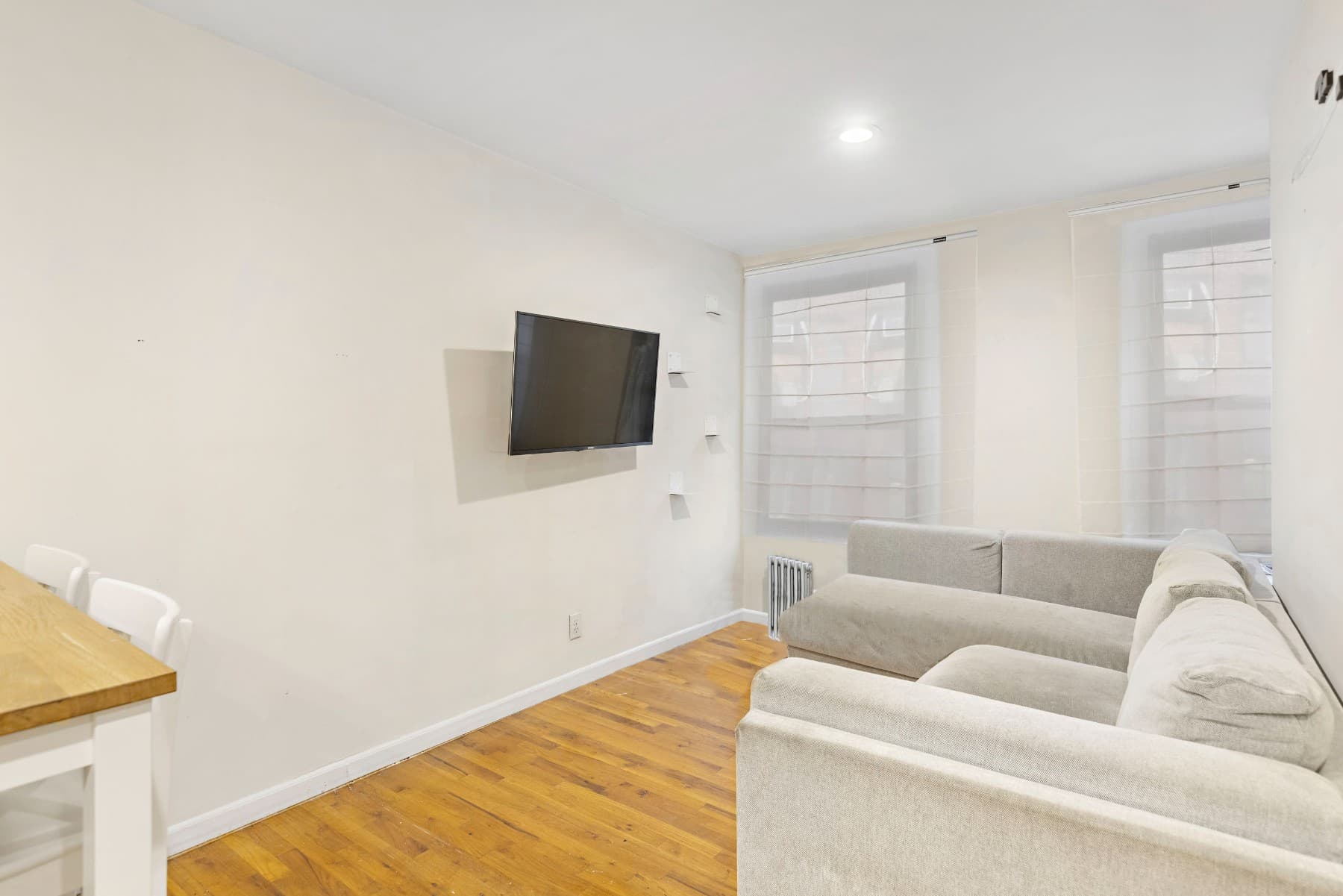 41 West 46 Street #5B, Manhattan, NY 10036 4