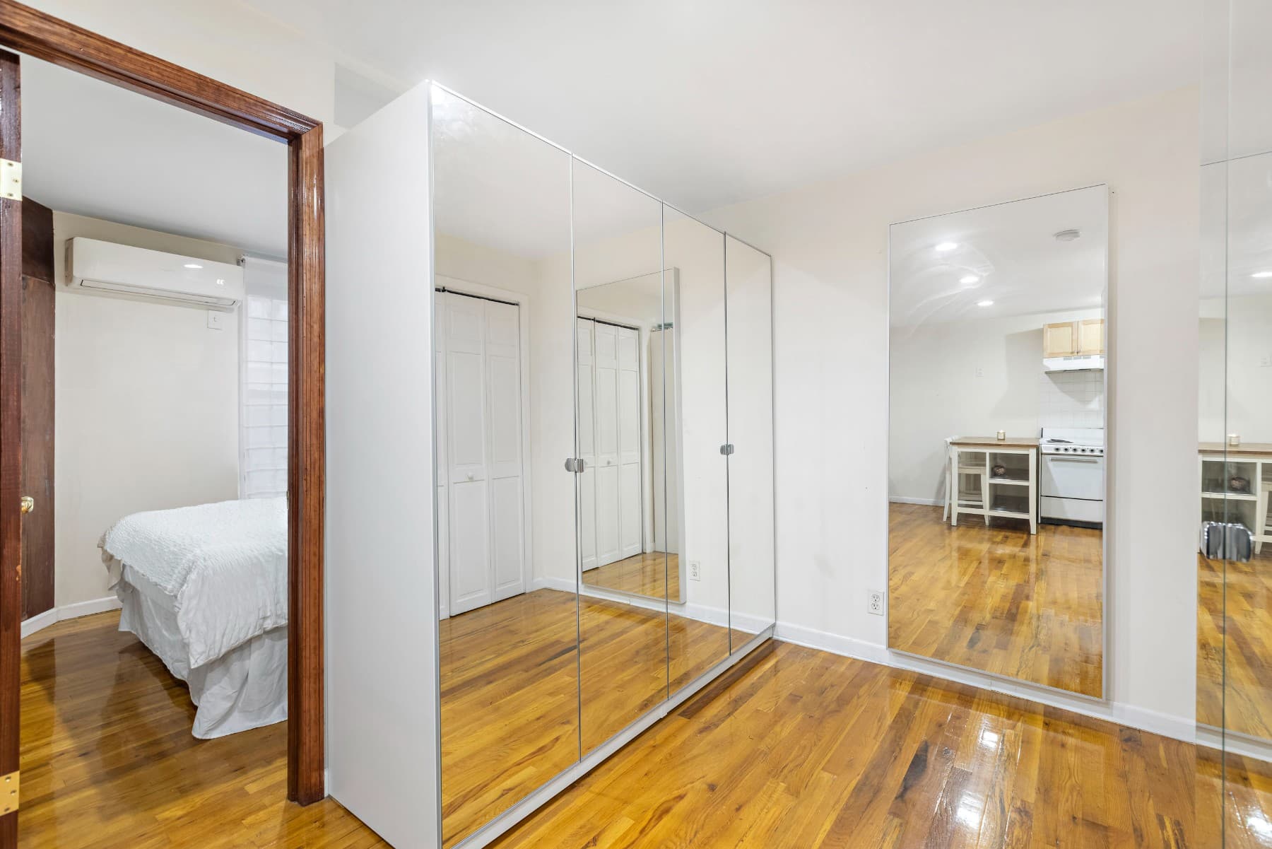 41 West 46 Street #5B, Manhattan, NY 10036 6