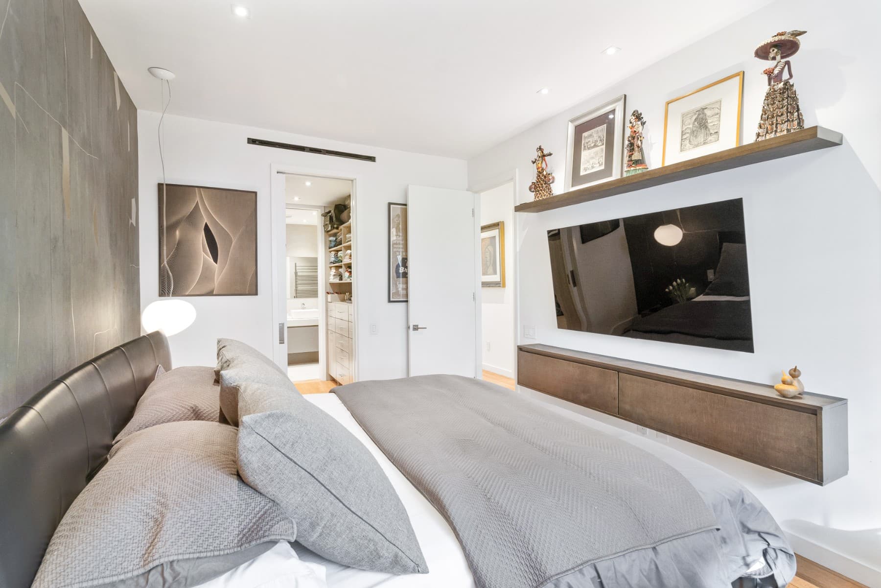 347 West 22 Street #4, Manhattan, NY 10011 - Image 16