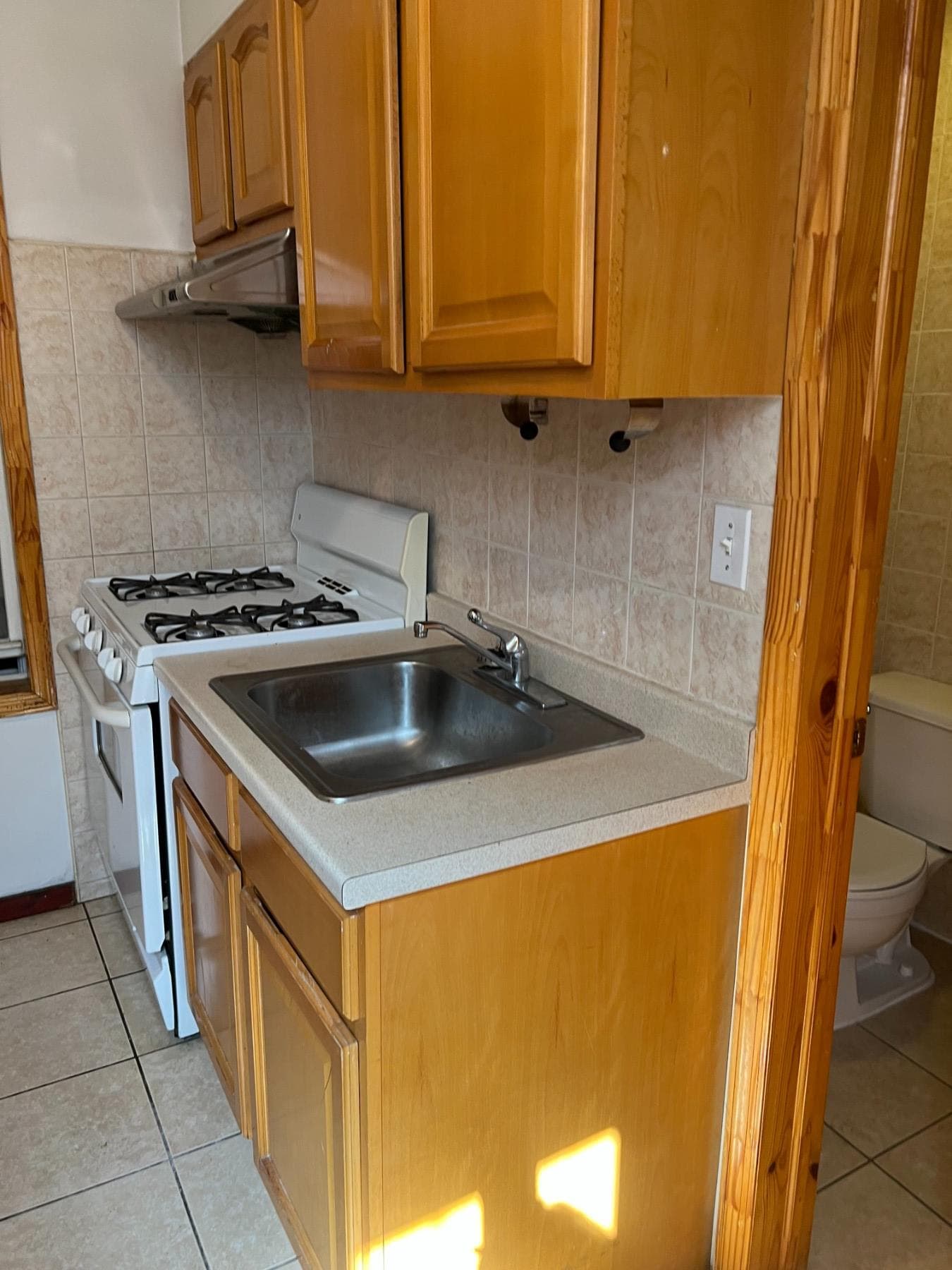 115 Ludlow Street #C2, Manhattan, NY 10002 2