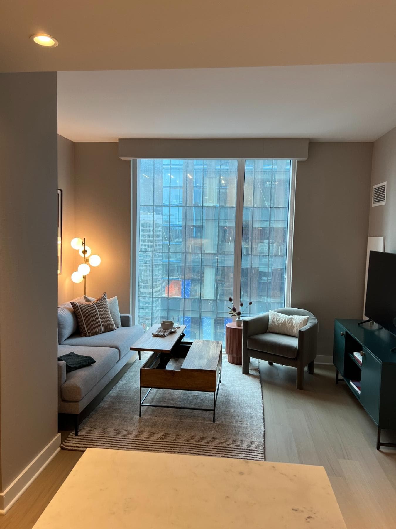 451 10 Avenue #16L, Manhattan, NY 10018 13