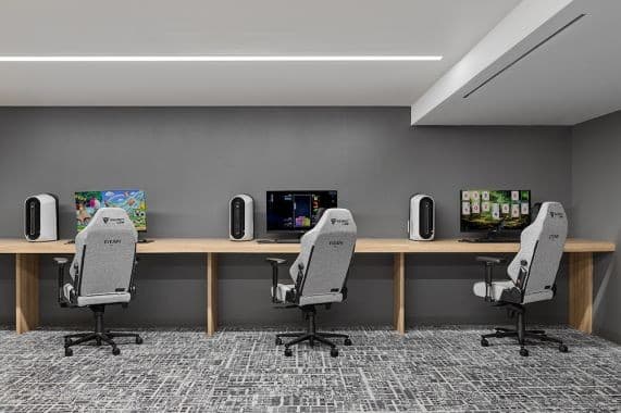 47-5 Center Boulevard #512, Queens, NY 11109 7