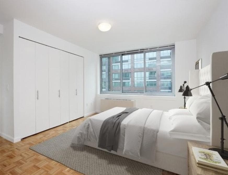 47-5 Center Boulevard #512, Queens, NY 11109 2