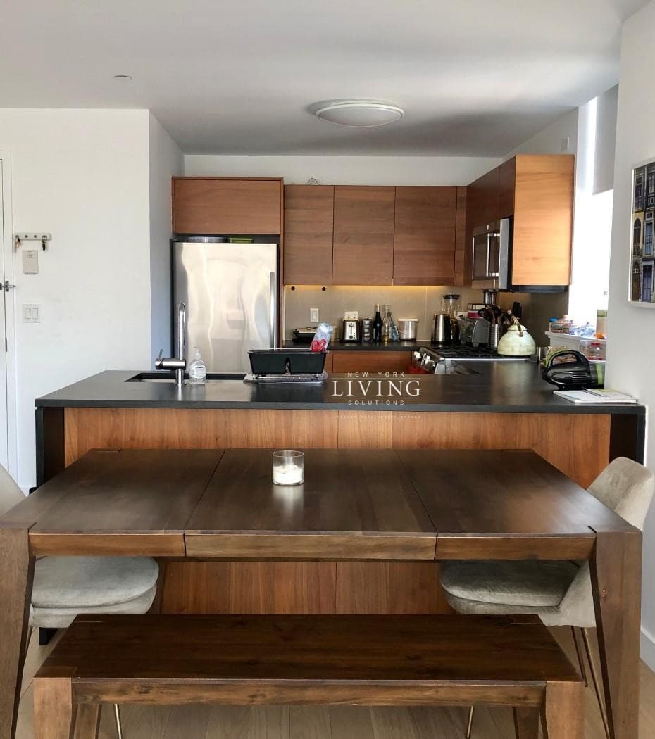 Gotham West 550 West 45 Street #2302, Manhattan, NY 10036 5