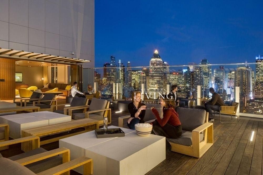 Gotham West 550 West 45 Street #2302, Manhattan, NY 10036 16