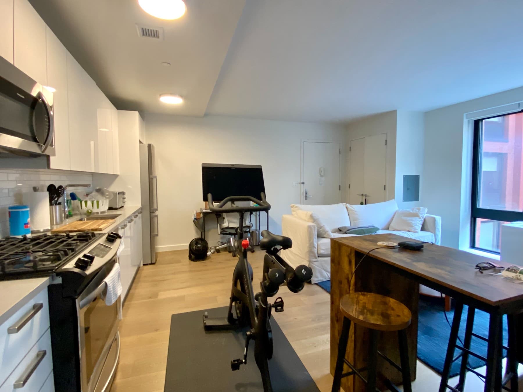 751 East 6 Street #5M, Manhattan, NY 10009 4