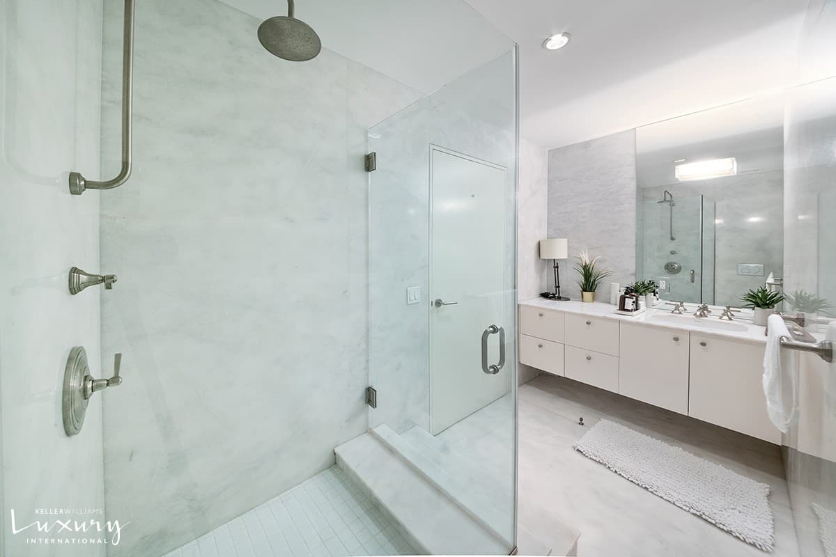 725 5 Avenue #39-CD, Manhattan, NY 10022 16