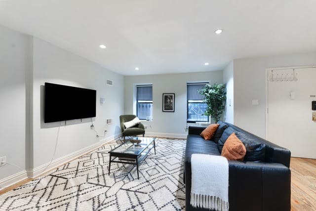 496 Van Buren Street #1, Brooklyn, NY 11221 - Image 1