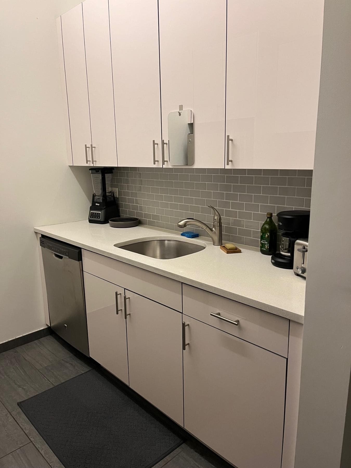 520 West 43 Street #1E, Manhattan, NY 10036 9