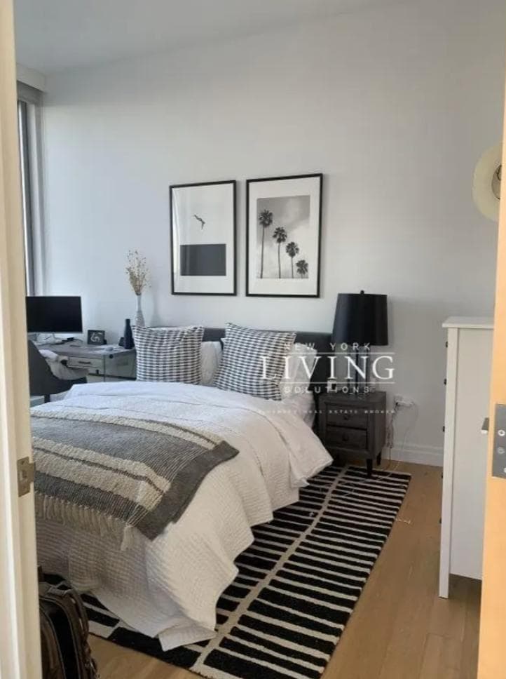 325 Kent Avenue #S701, Brooklyn, NY 11249 3