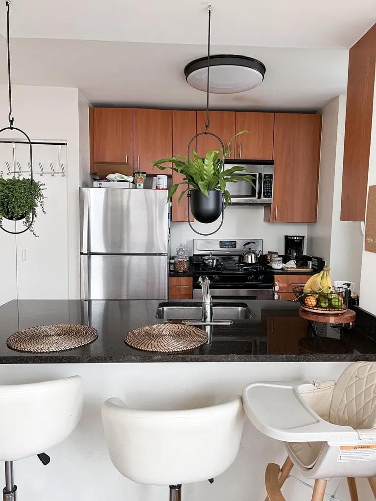 515 West 52 Street #12N, Manhattan, NY 10019 6