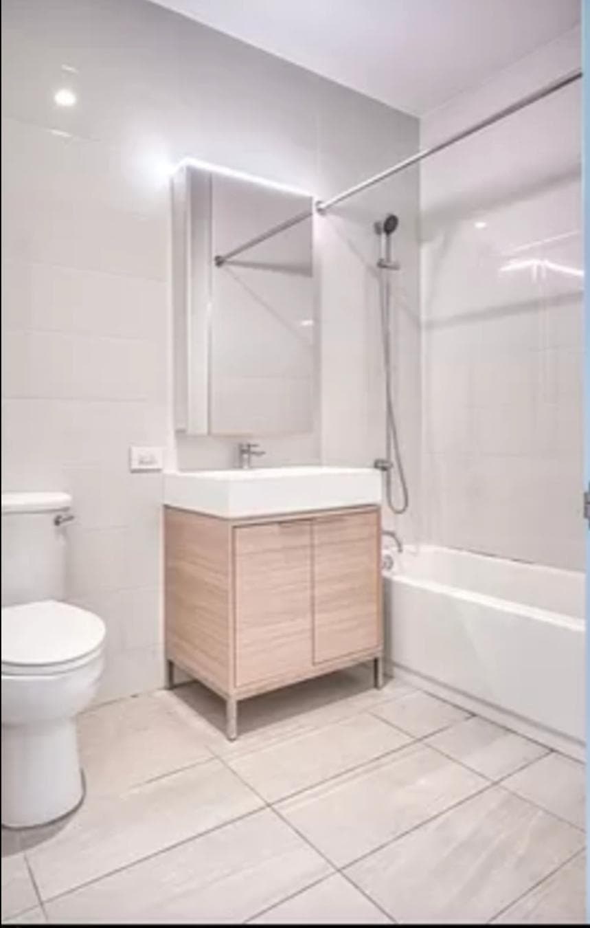 180 Water Street #1712, Manhattan, NY 10038 6