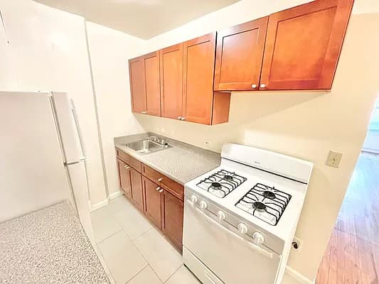 65 Park Terrace West #2A, Manhattan, NY 10034 5