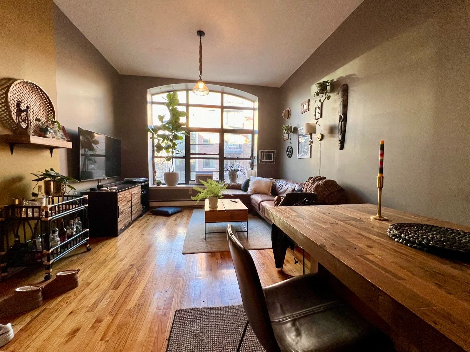 214 West 122 Street #2, Manhattan, NY 10027 1