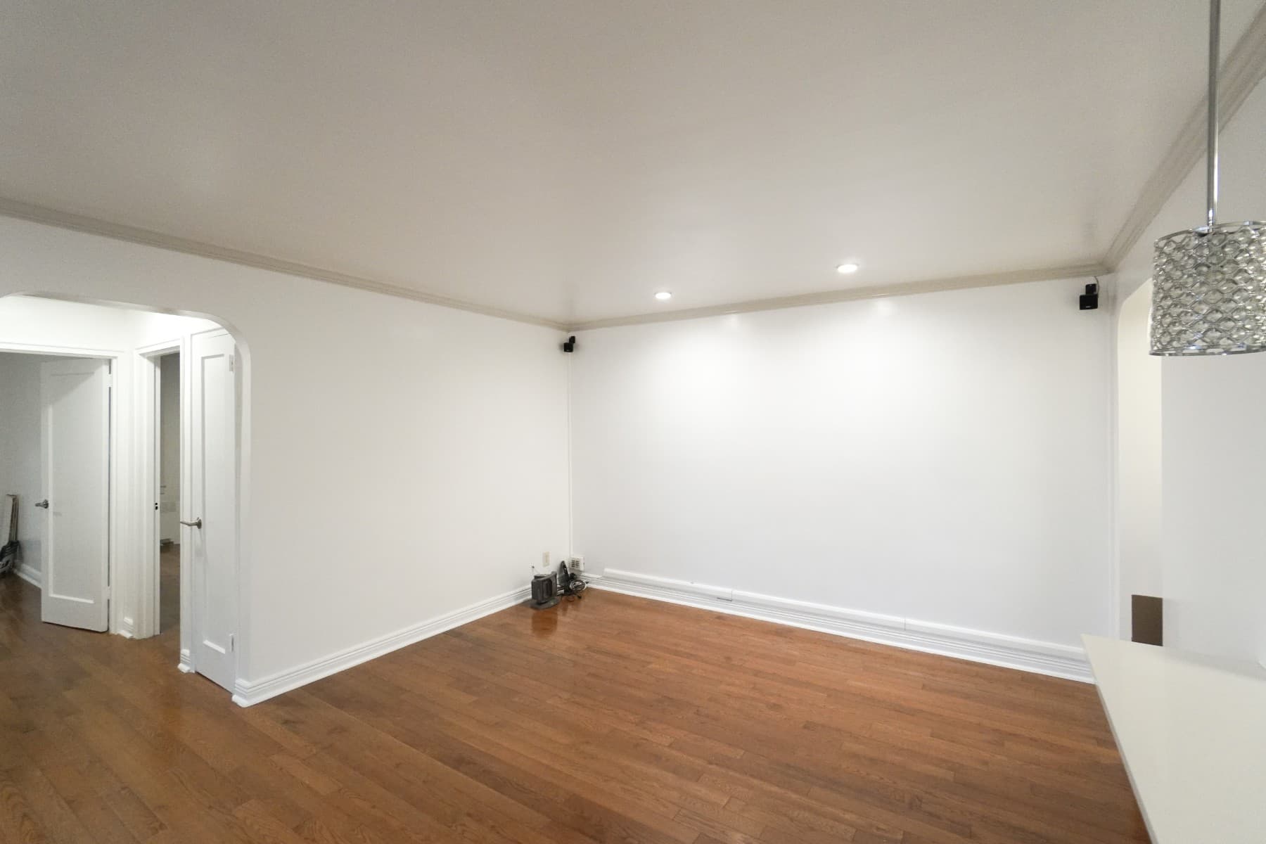 22-30 79 Street #3F, Queens, NY 11371 1