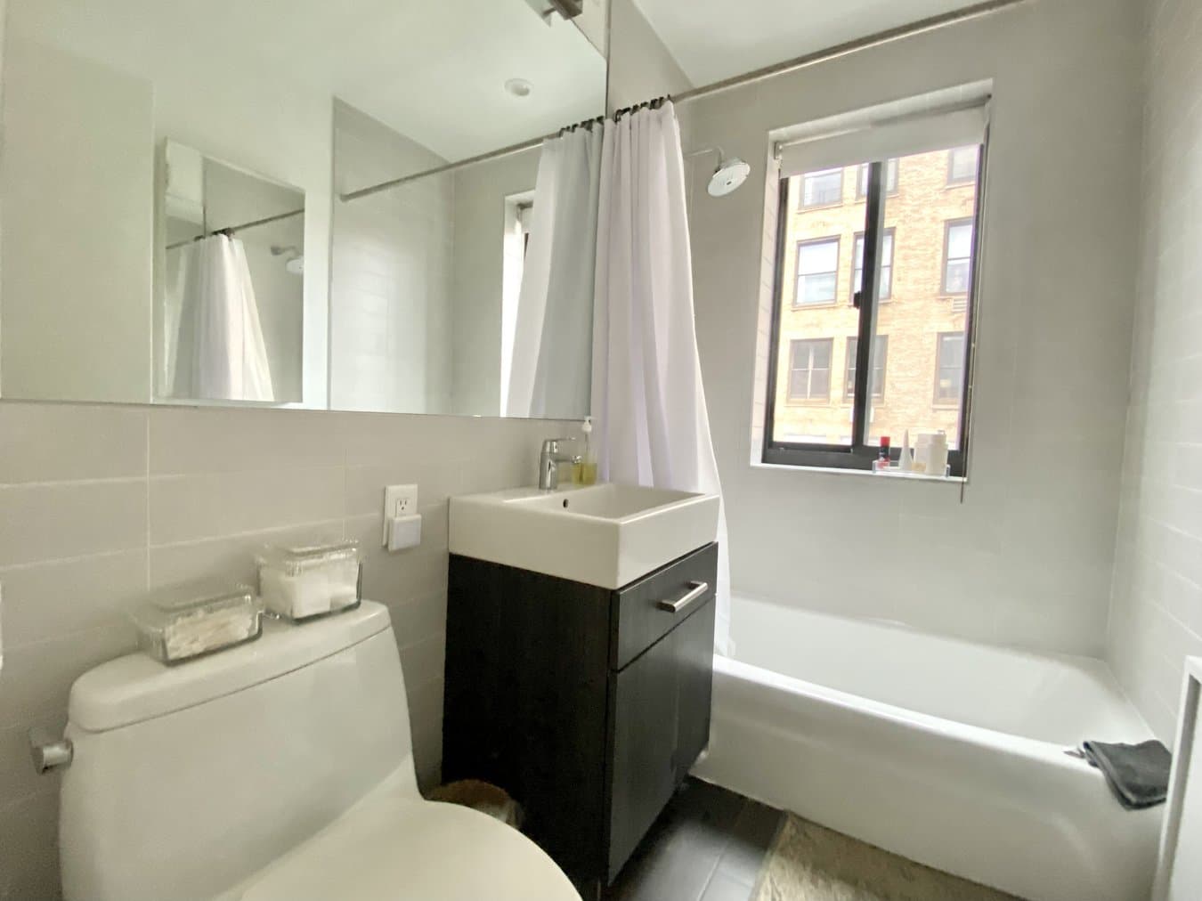 101 West 15 Street #624, Manhattan, NY 10011 3