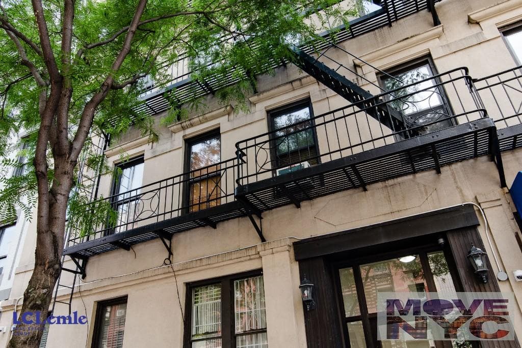 204 East 84 Street #2C, Manhattan, NY 10028 5