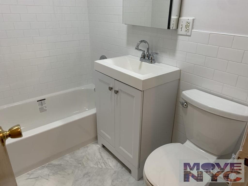 204 East 84 Street #2C, Manhattan, NY 10028 7