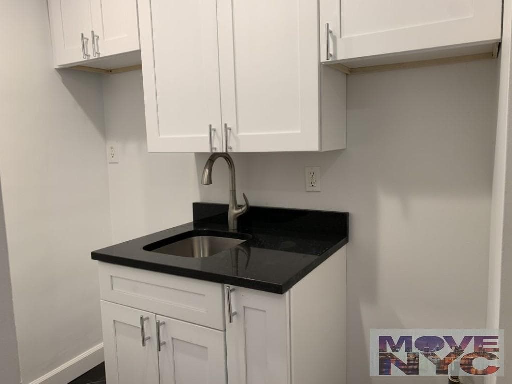 204 East 84 Street #2C, Manhattan, NY 10028 8