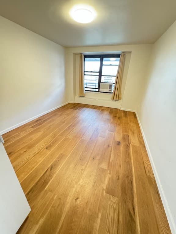 61-45 98 Street #15C, Queens, NY 11374 6