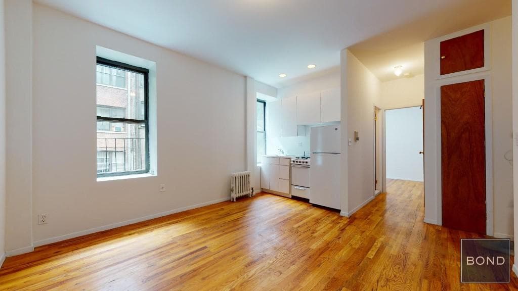 324 East 91 Street #5, Manhattan, NY 10128 1