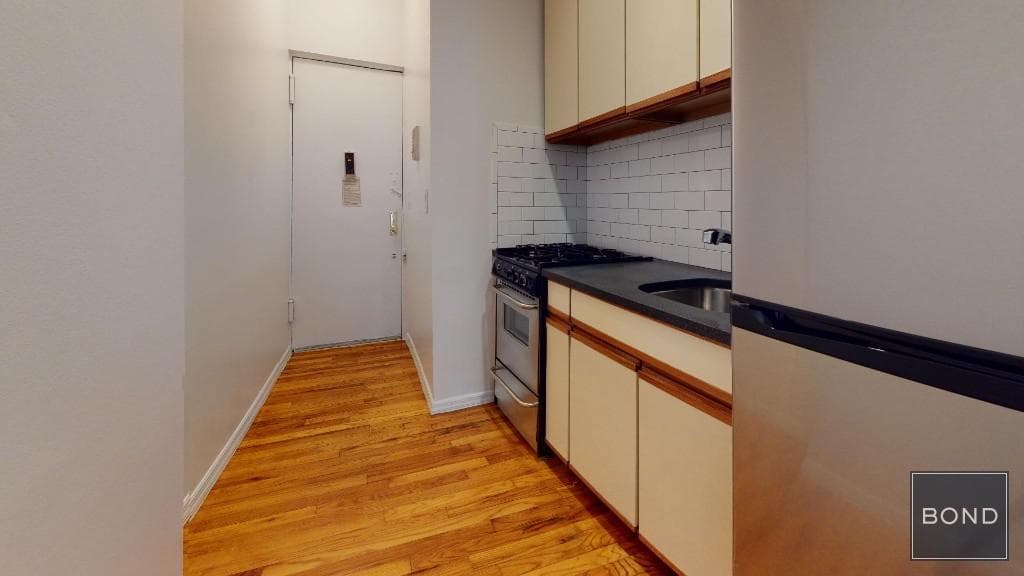 425 East 65 Street #22, Manhattan, NY 10065 7