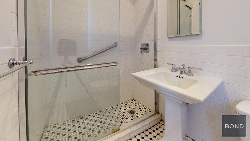 336 East 86 Street #PHB, Manhattan, NY 10028 10