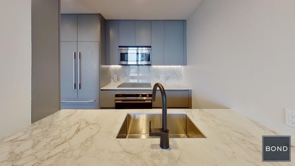 515 East 86 Street #1006, Manhattan, NY 10128 1