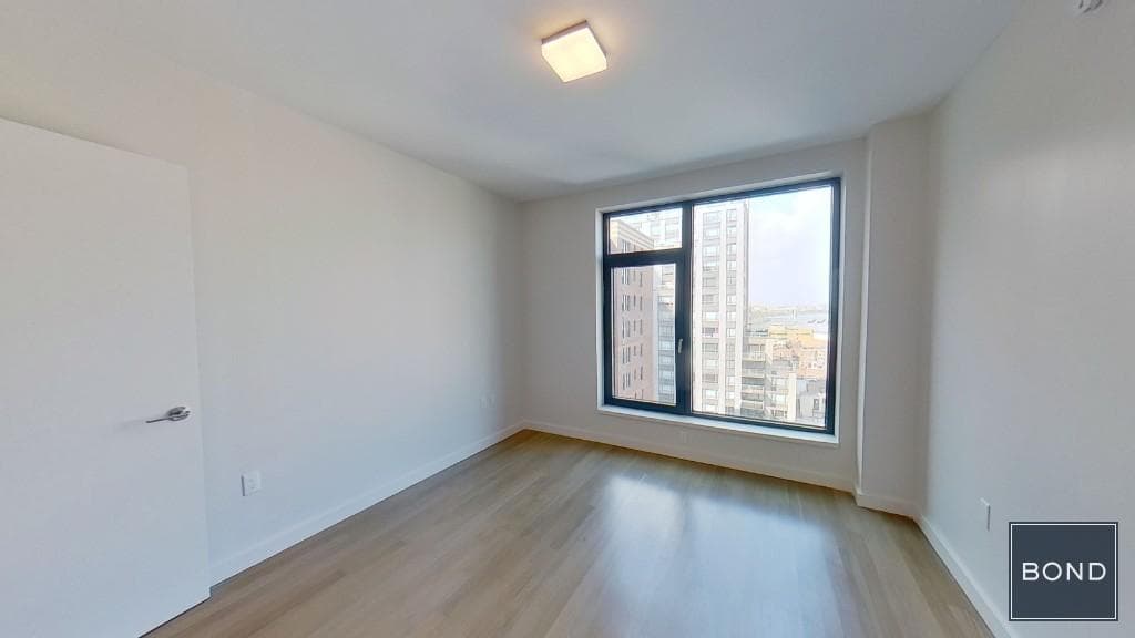 515 East 86 Street #1006, Manhattan, NY 10128 8